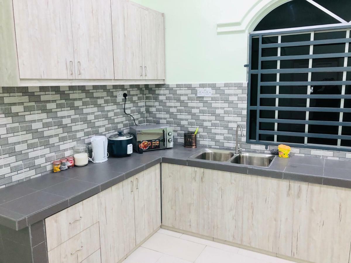 Atocha Homestay - Terong@Taiping Kampong Salak Exterior photo